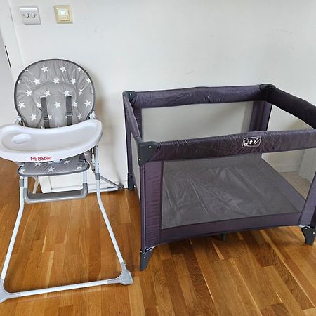 Lovely 2 Bedroom Flat With Balcony In Stratford Londra Dış mekan fotoğraf
